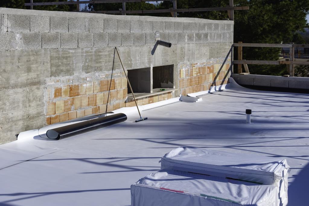 Why You Should Consider Installing TPO and PVC Roofs?
